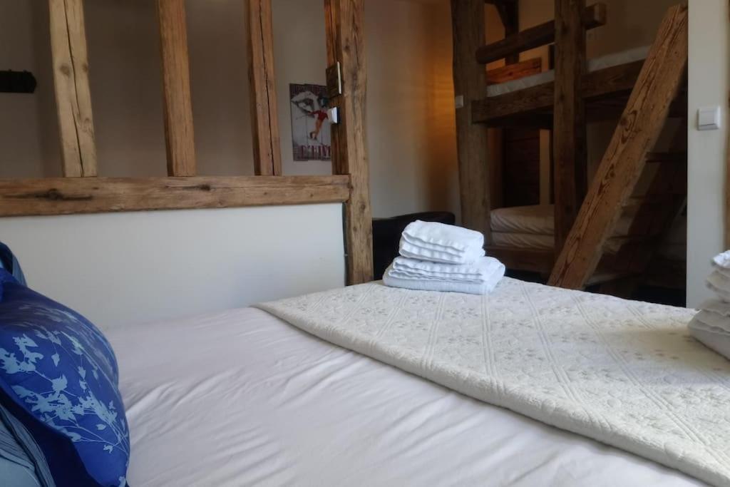 La Grange De Pimberty - Beautiful Apartments 27 Miles From Geneva Vailly Bagian luar foto