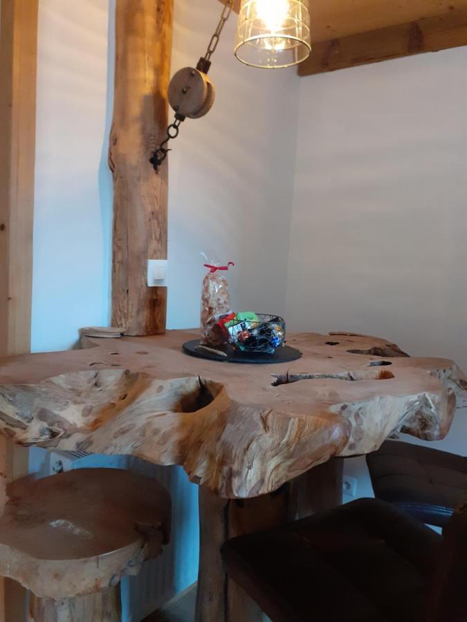 La Grange De Pimberty - Beautiful Apartments 27 Miles From Geneva Vailly Bagian luar foto